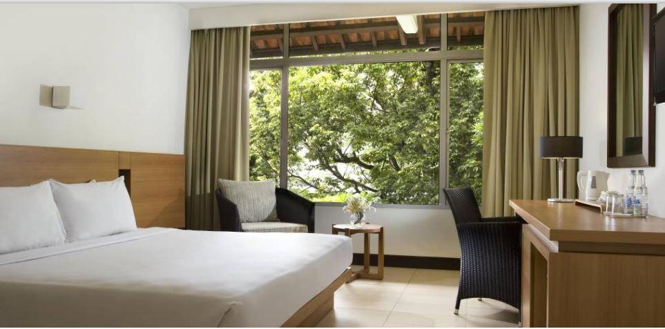 Hotel Santika Bandung Exterior foto
