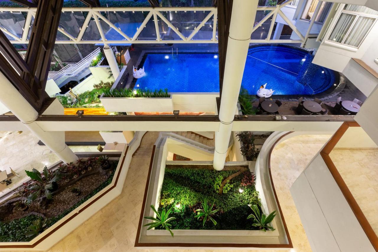 Hotel Santika Bandung Exterior foto